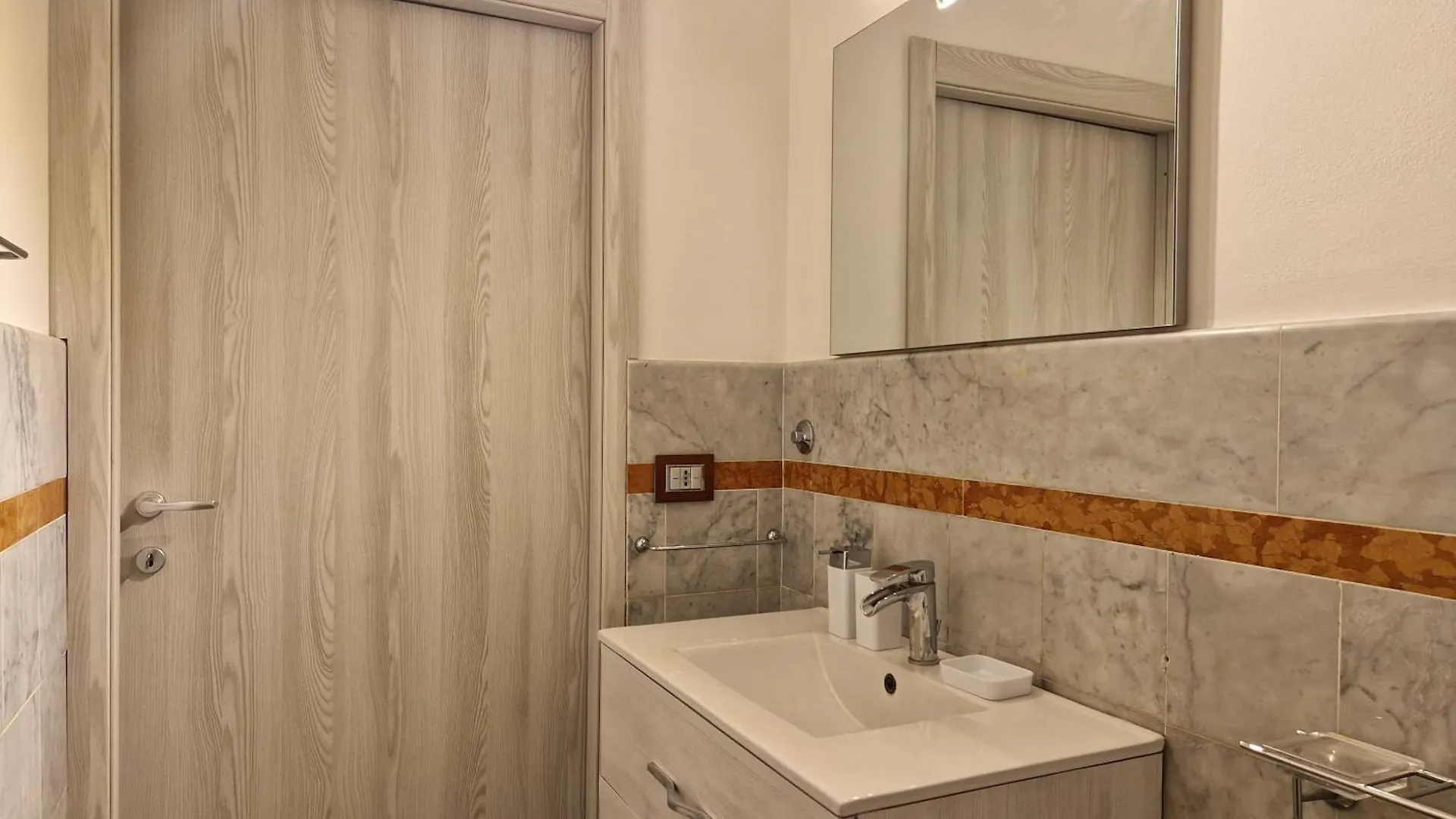Apartment Sisma Home Catania
